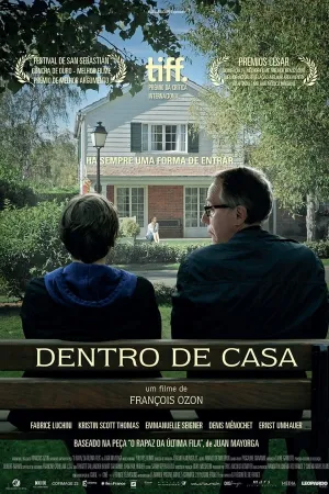 Poster Dentro da Casa